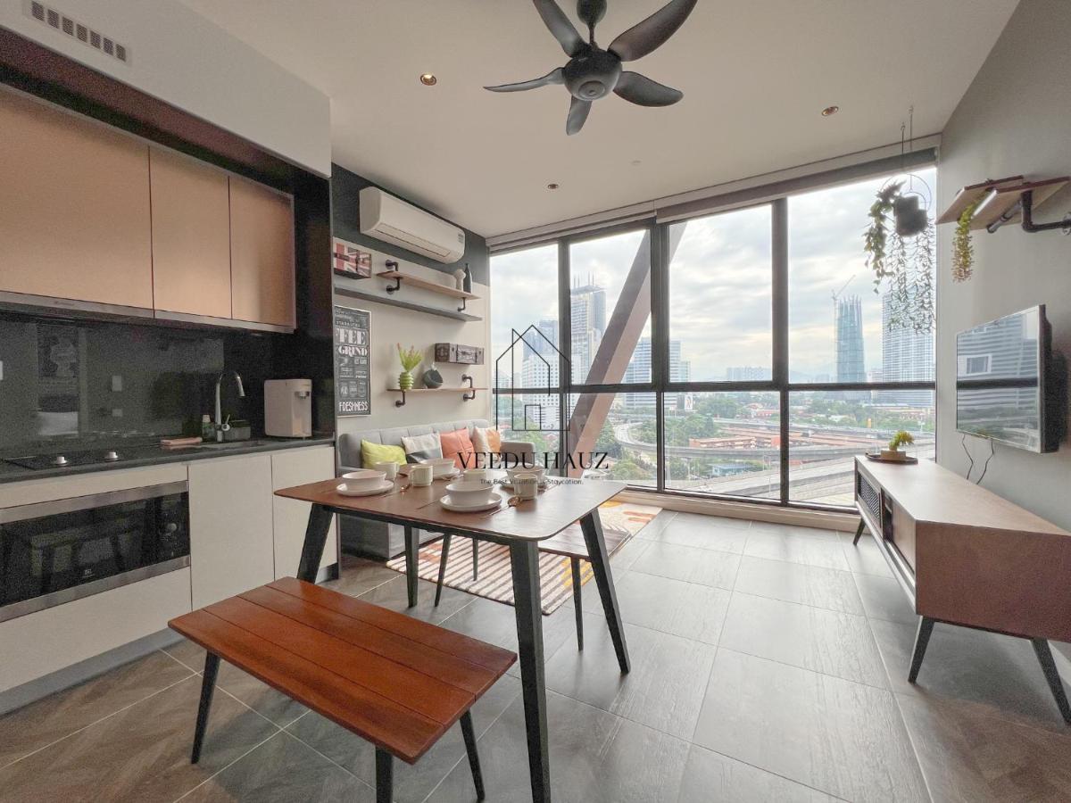 Scarletz Suites At Klcc By Veedu Hauz كوالالمبور المظهر الخارجي الصورة